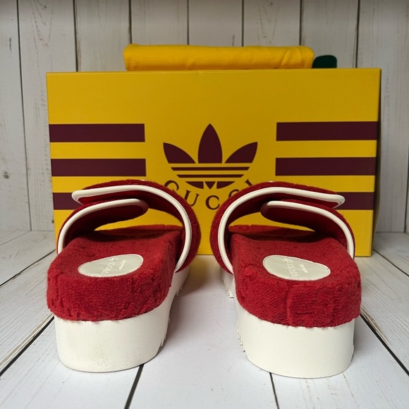 Gucci X Adidas Terry Cloth GG Monogram Platform Slide Sandals Red Sz 36 / 6
